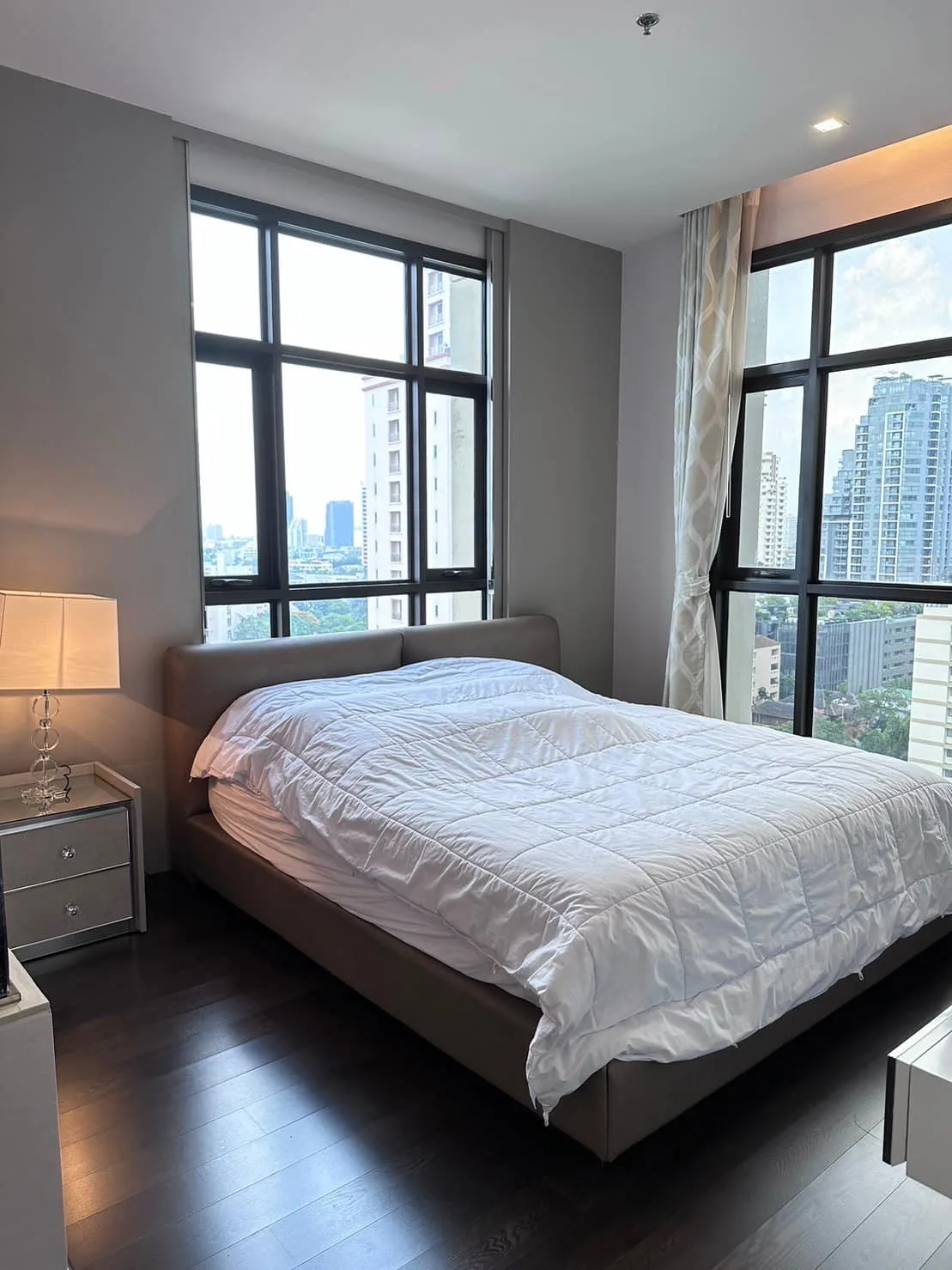Property photos for The XXXIX by Sansiri