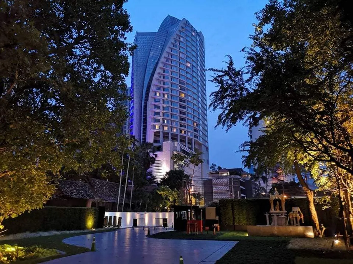 Property photos for Ashton Asoke