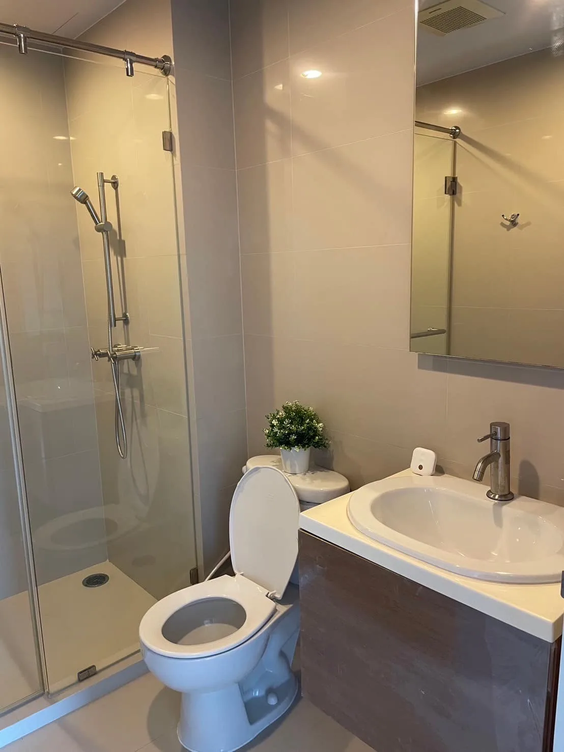 Property photos for Hive Taksin