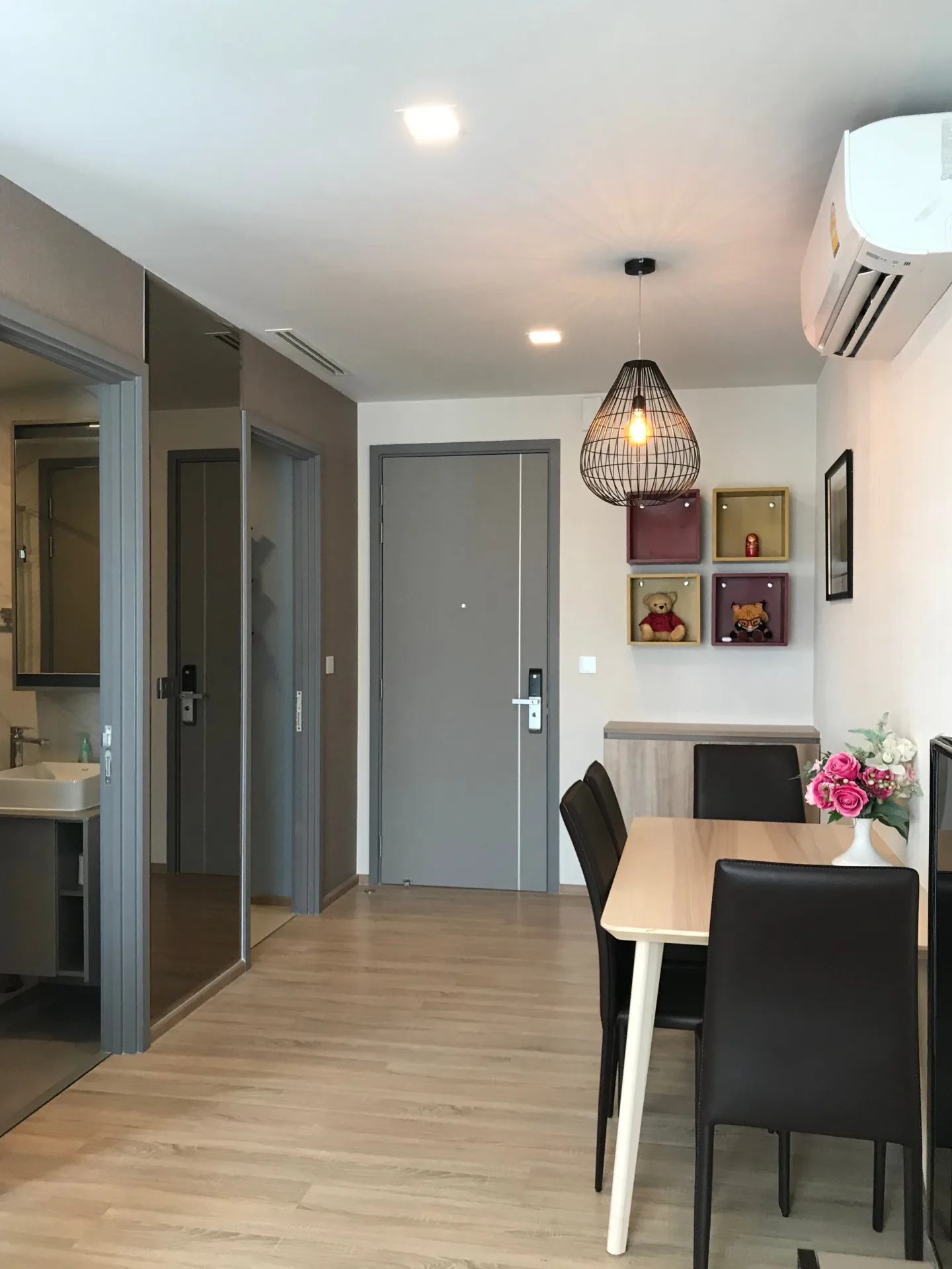 Property photos for Taka Haus Ekamai 12