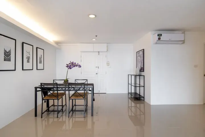 Property photos for The Waterford Diamond