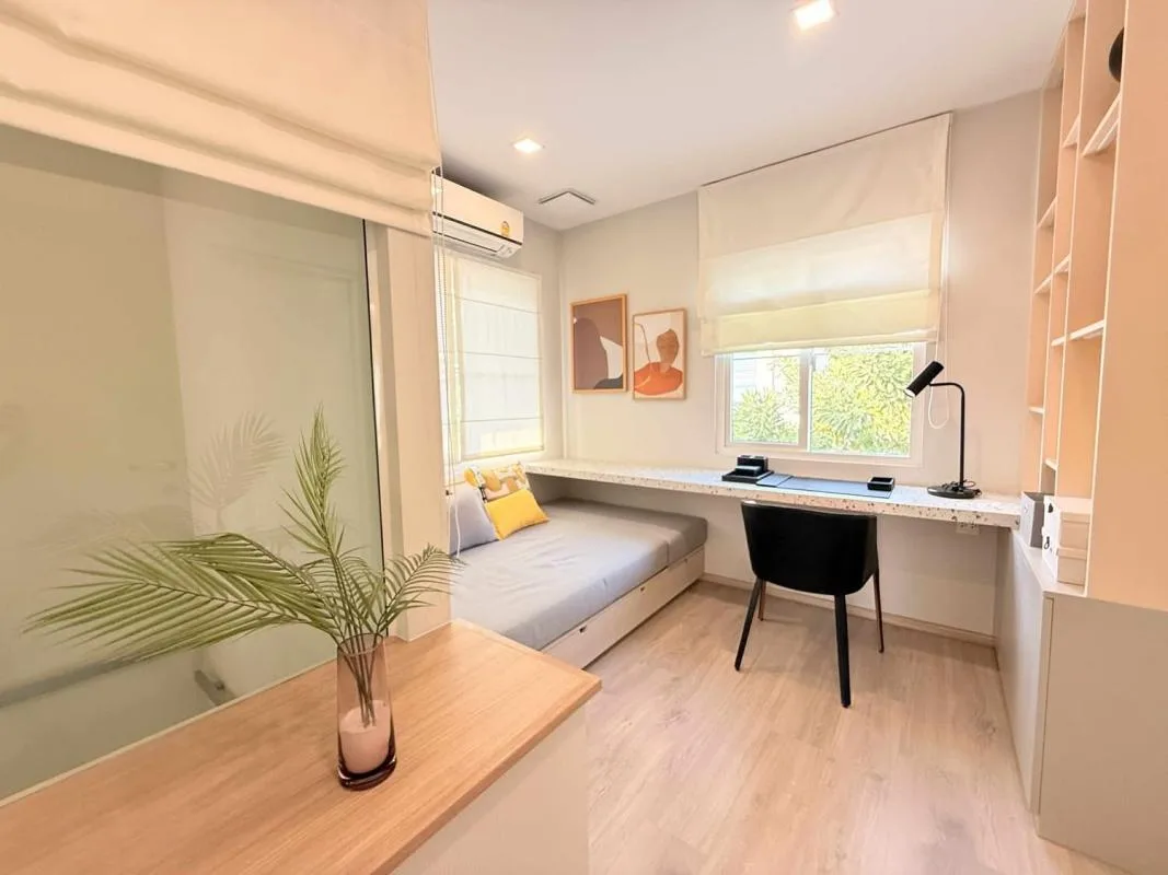 Property photos for Villaggio Srinakarin-bangna