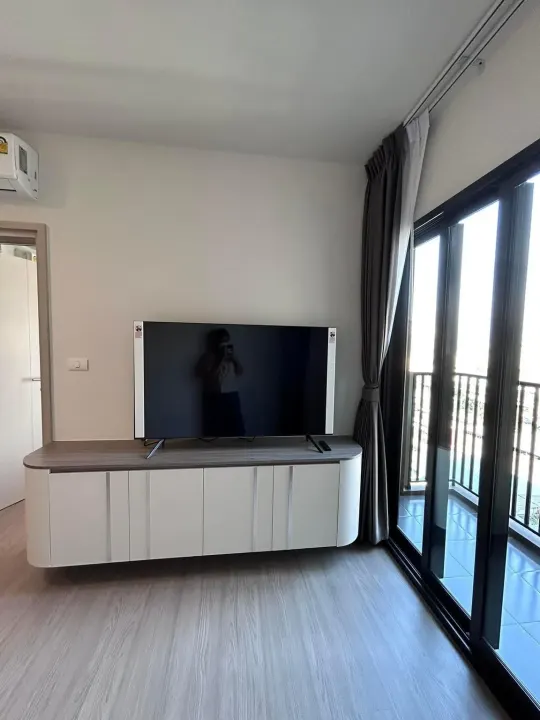 Property photos for The Base Phetchaburi-thonglor