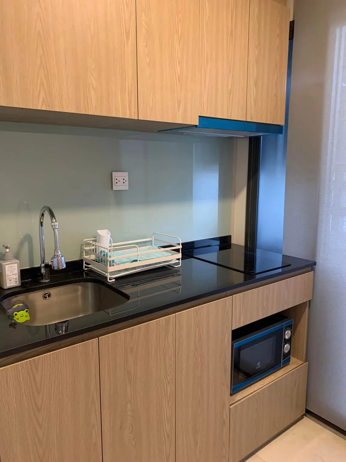 Property photos for Chambers On - nut Station