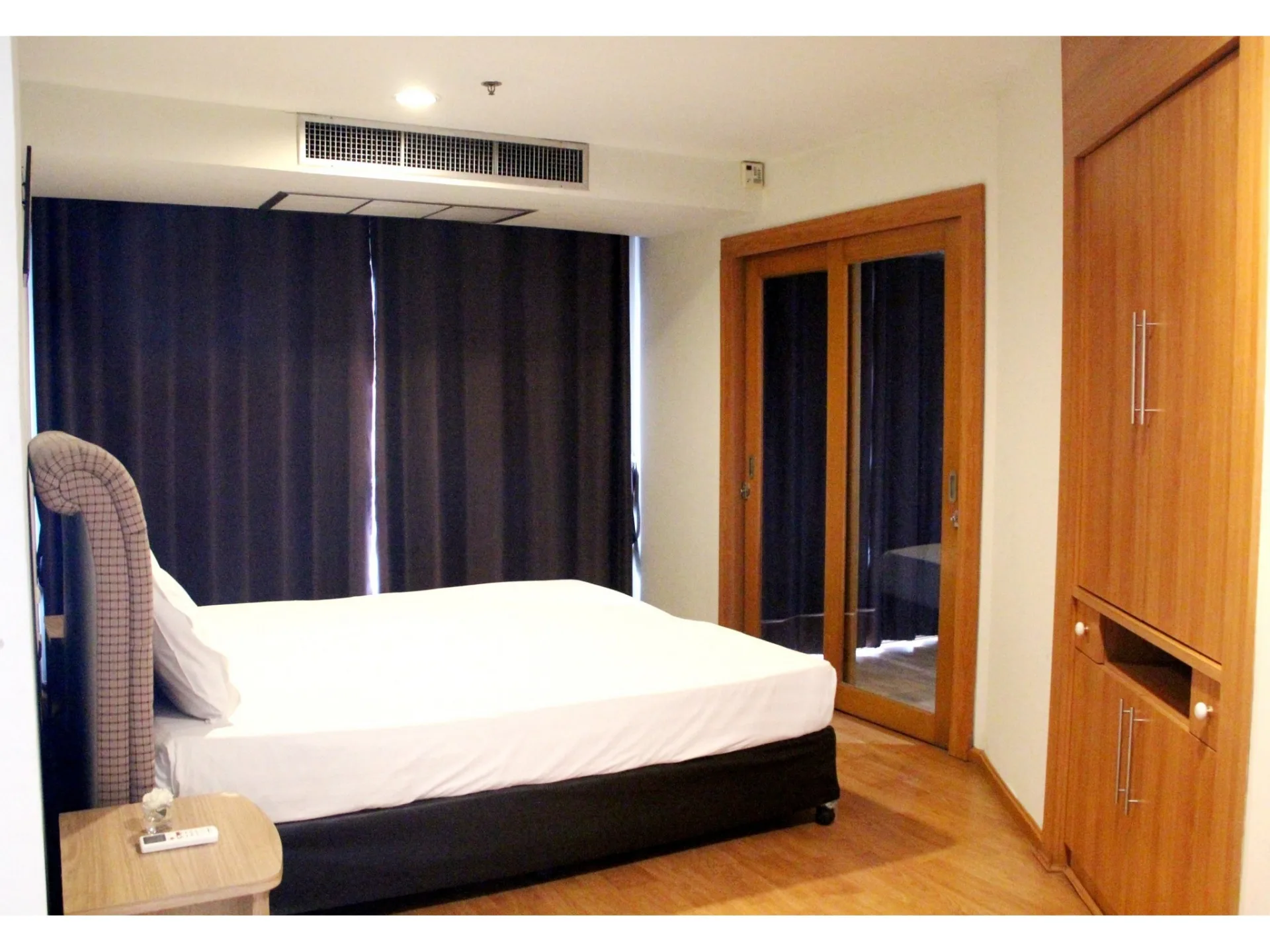 Property photos for The Waterford Diamond