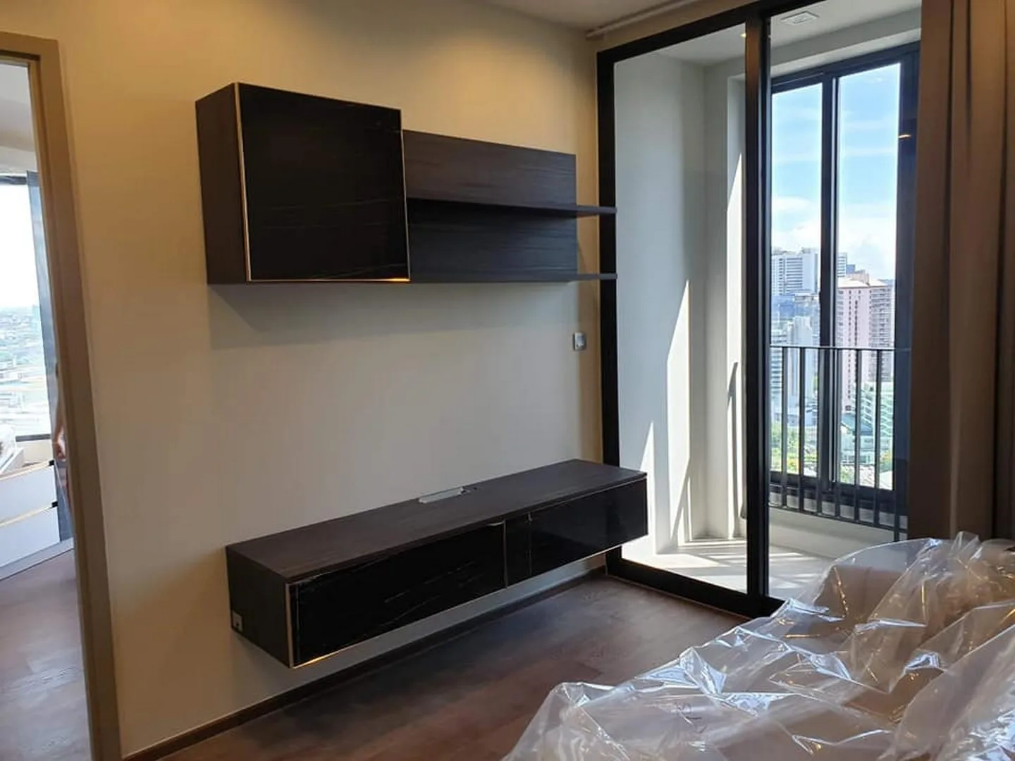 Property photos for Ideo Q Victory