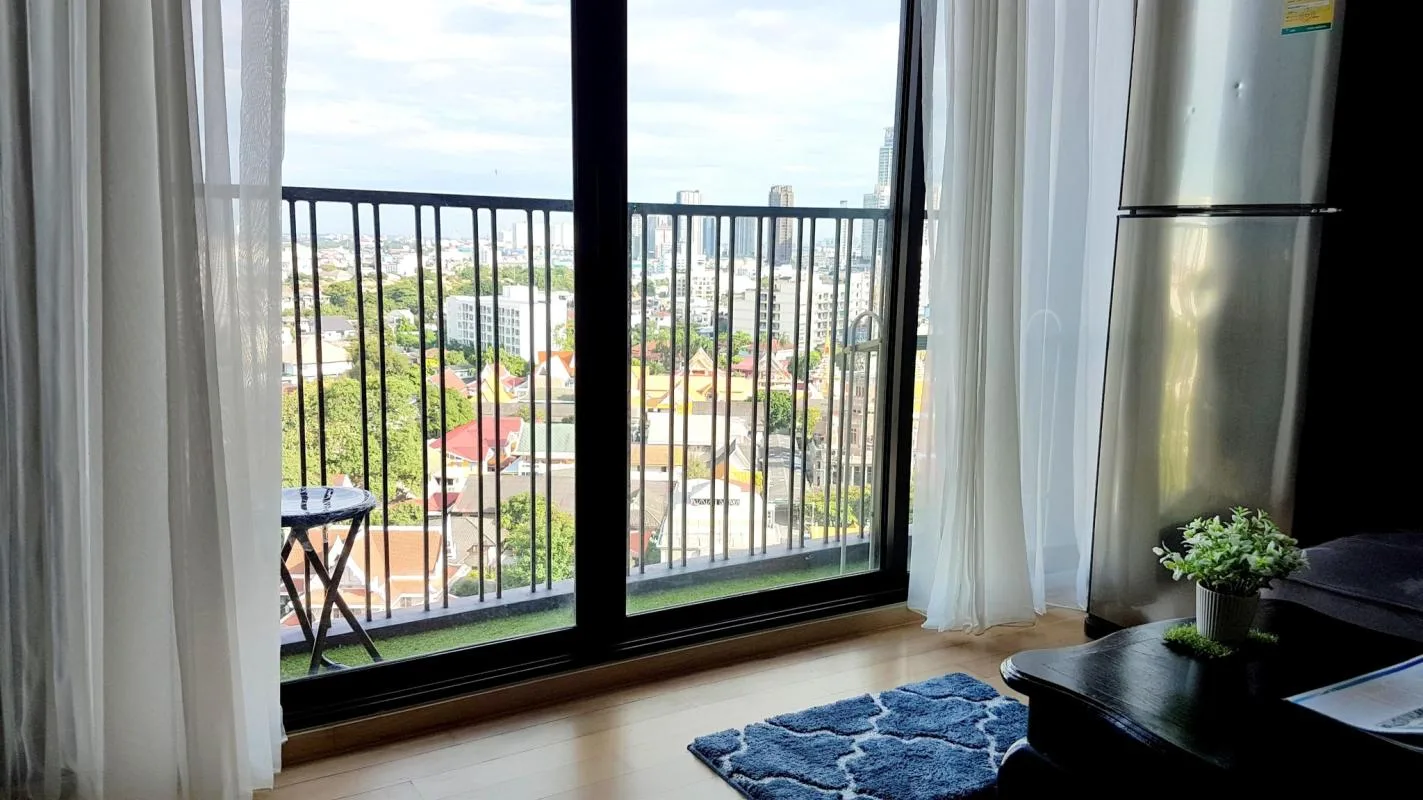 Property photos for Noble Reveal