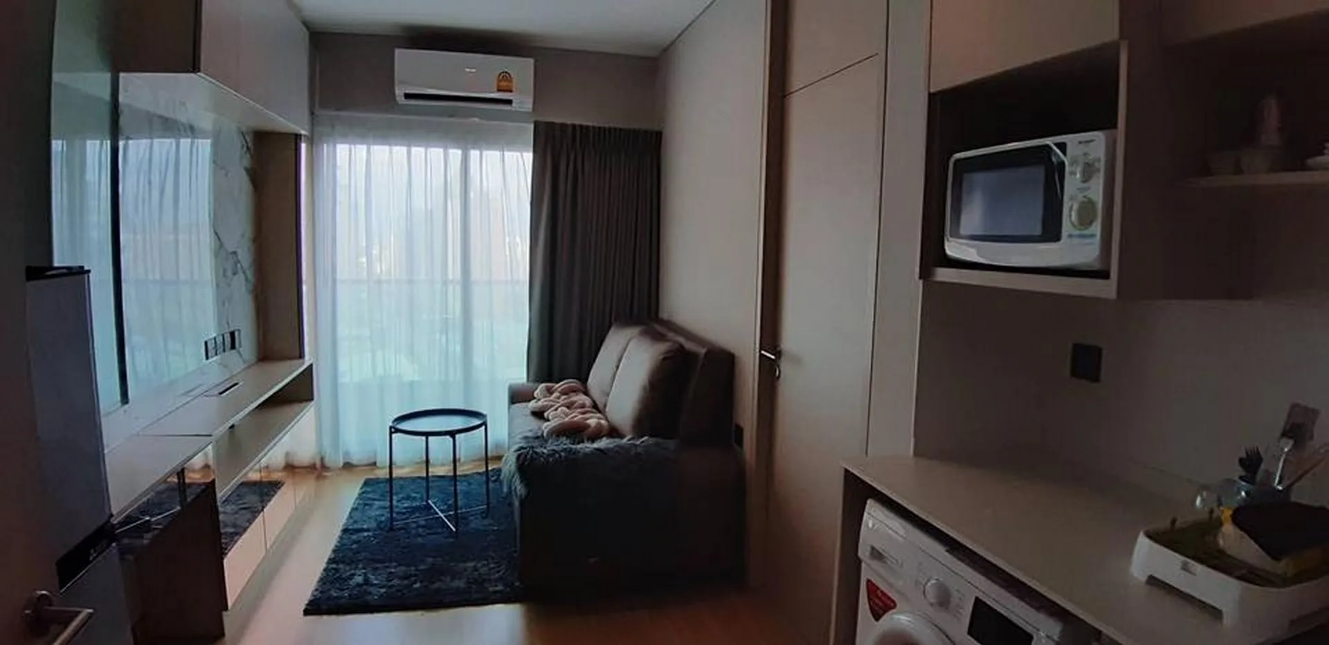 Property photos for Lumpini Suite Phetchaburi - Makkasan