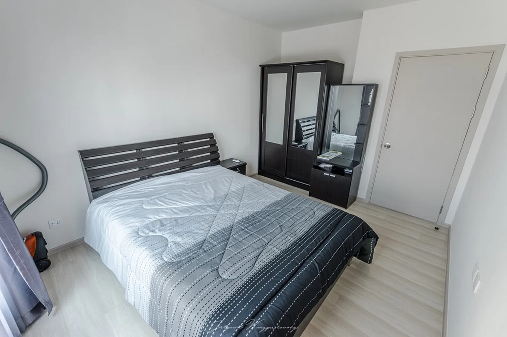 Property photos for Life Sukhumvit 48