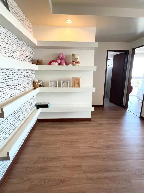 Property photos for The Kris Ratchada