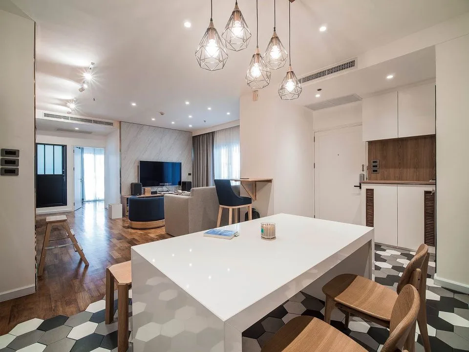 Property photos for Noble Ora