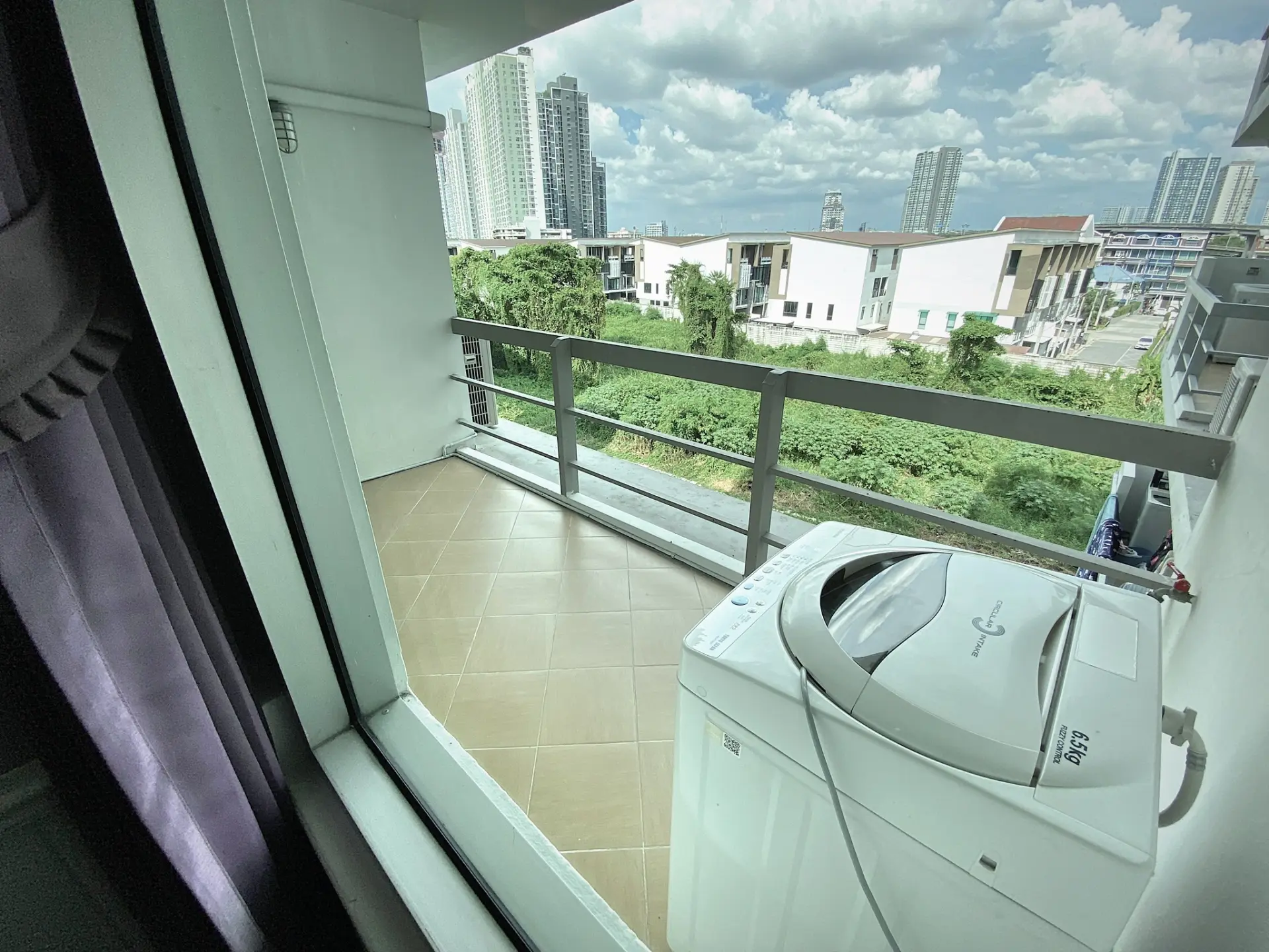 Property photos for The Waterford Sukhumvit 50 Onnut