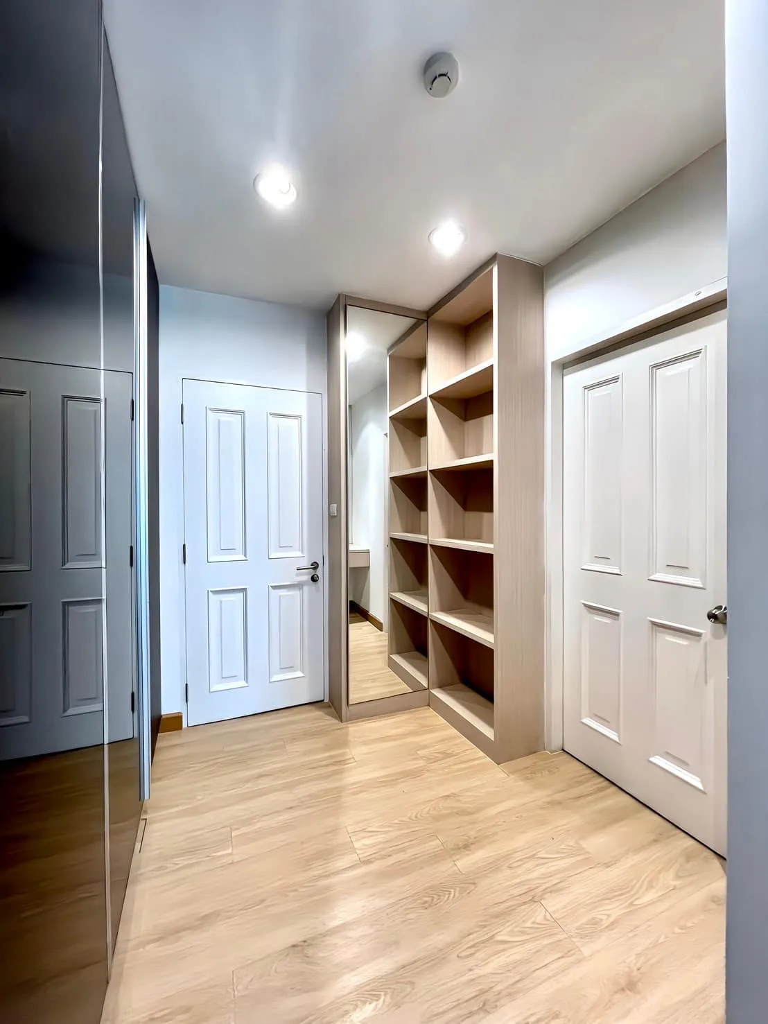 Property photos for The Rise Sukhumvit 39