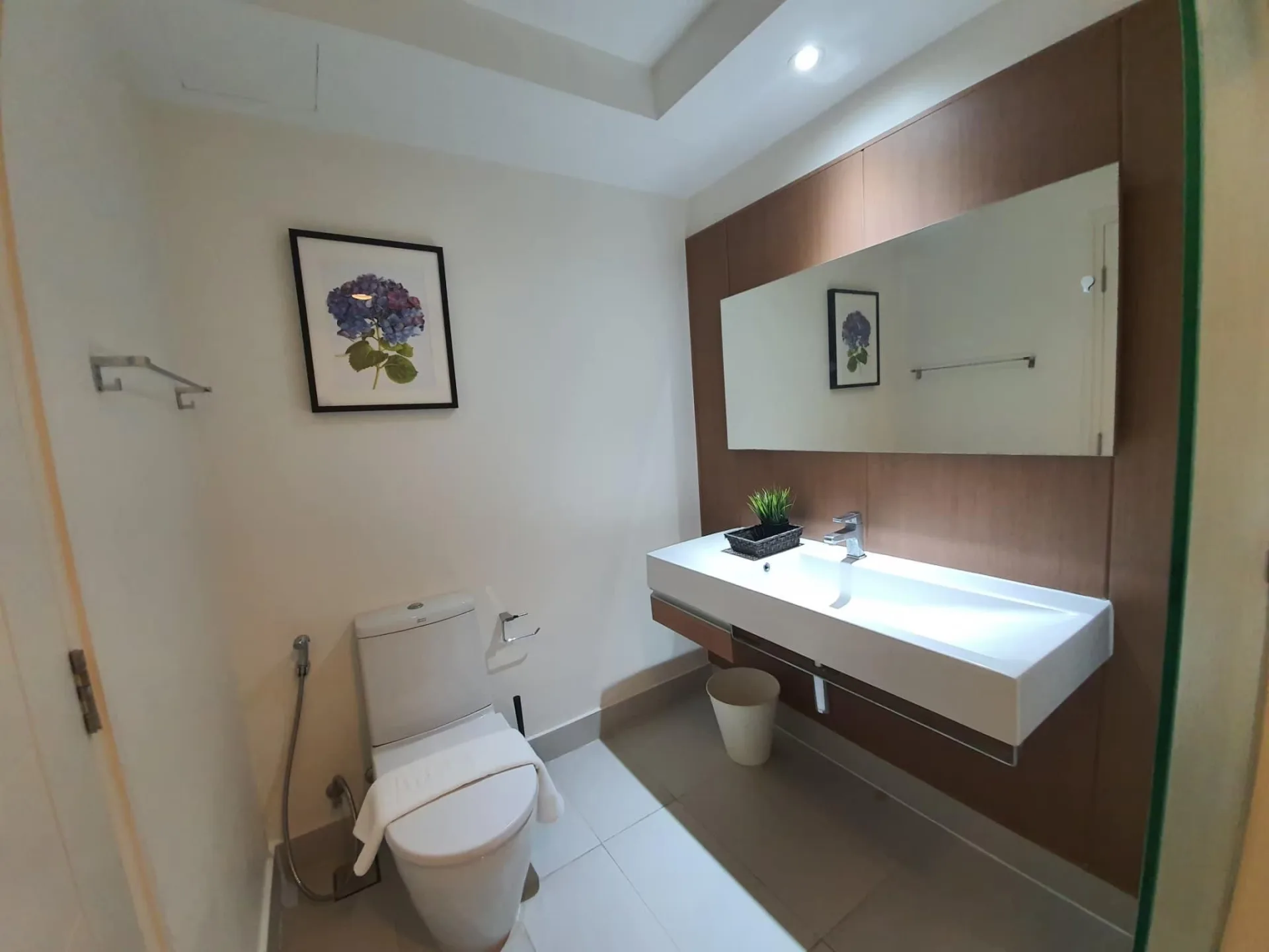 Property photos for The Bangkok Sathorn - Taksin