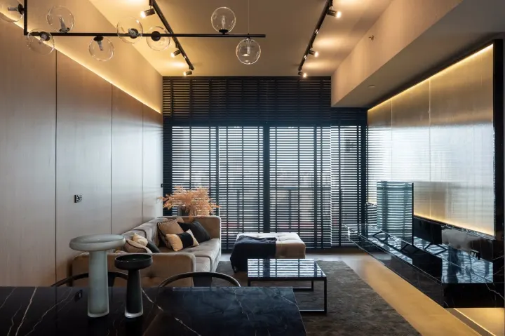 Property photos for The Lofts Asoke