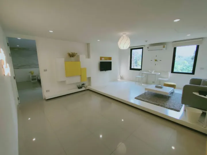 Property photos for Benviar Tonson Residence