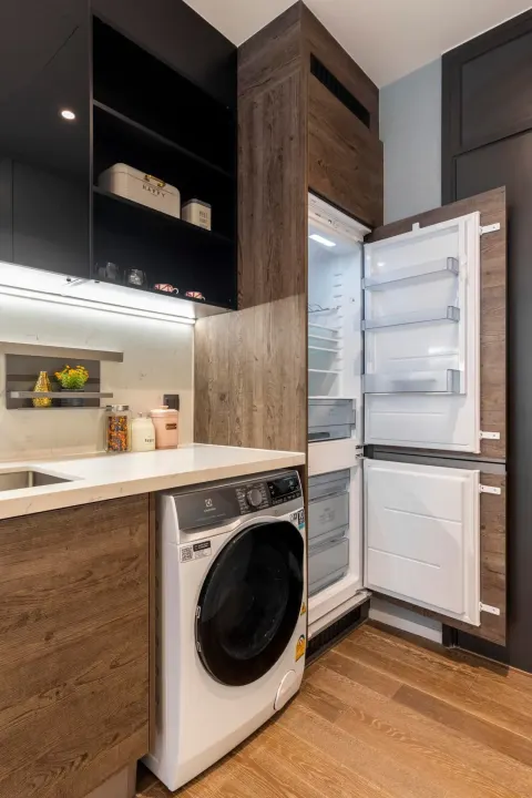 Property photos for Muniq Langsuan