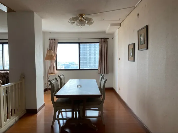 Property photos for 38 Mansion