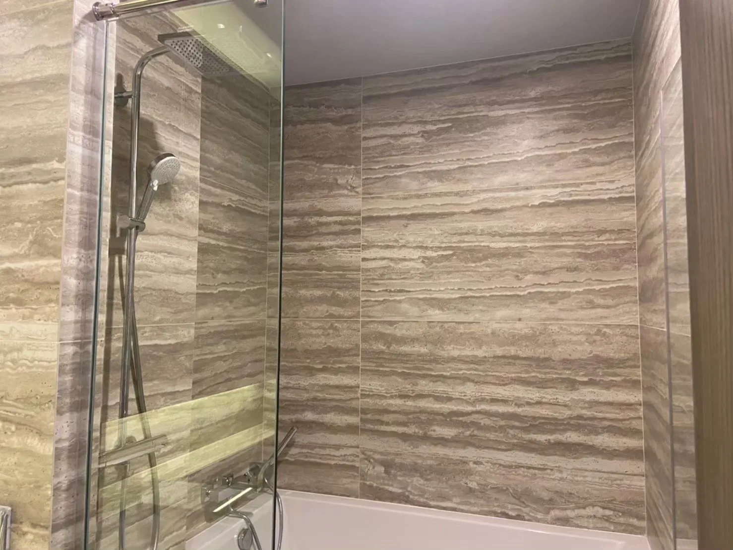Property photos for Celes Asoke