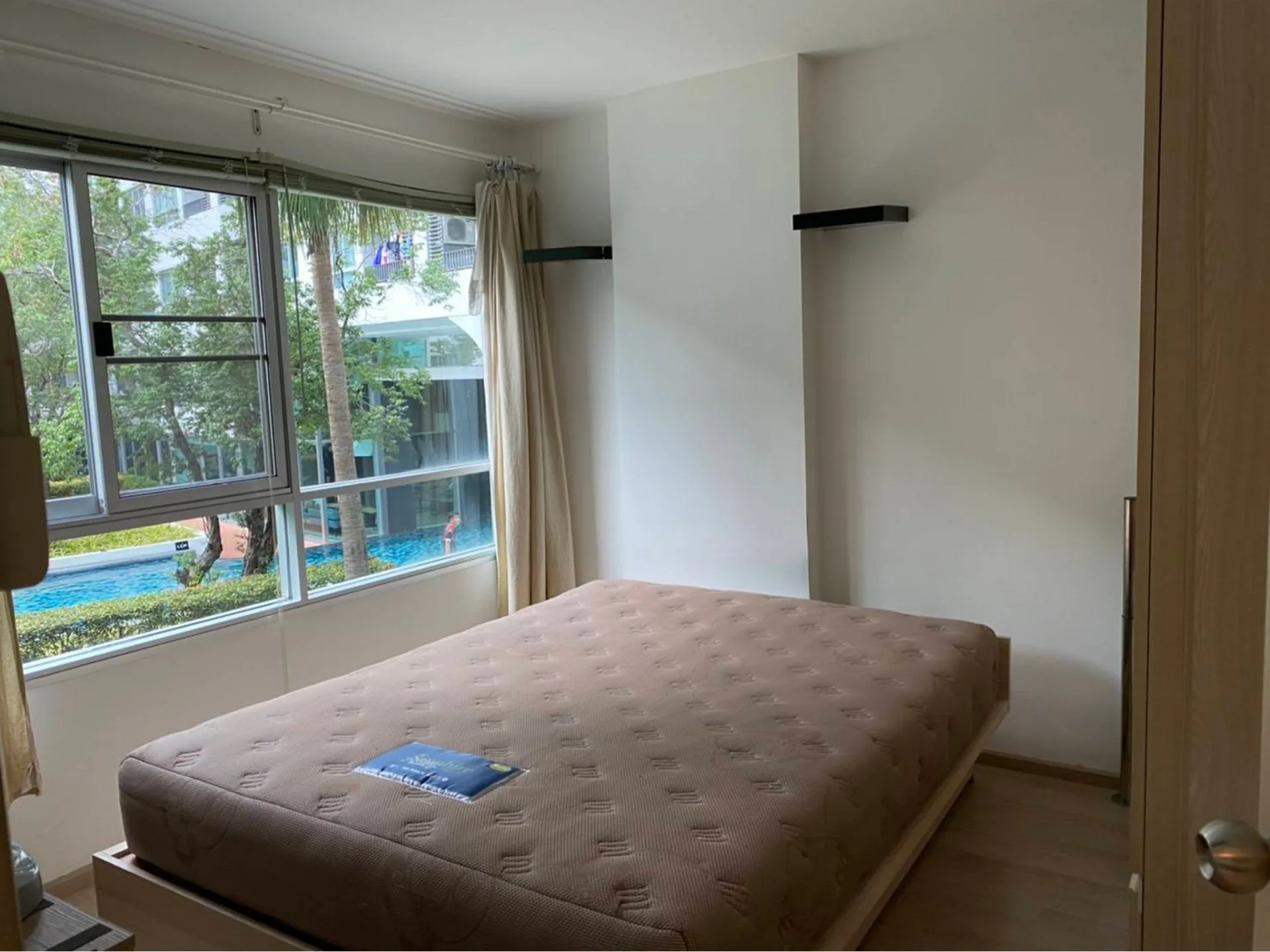 Property photos for Elio Del Ray