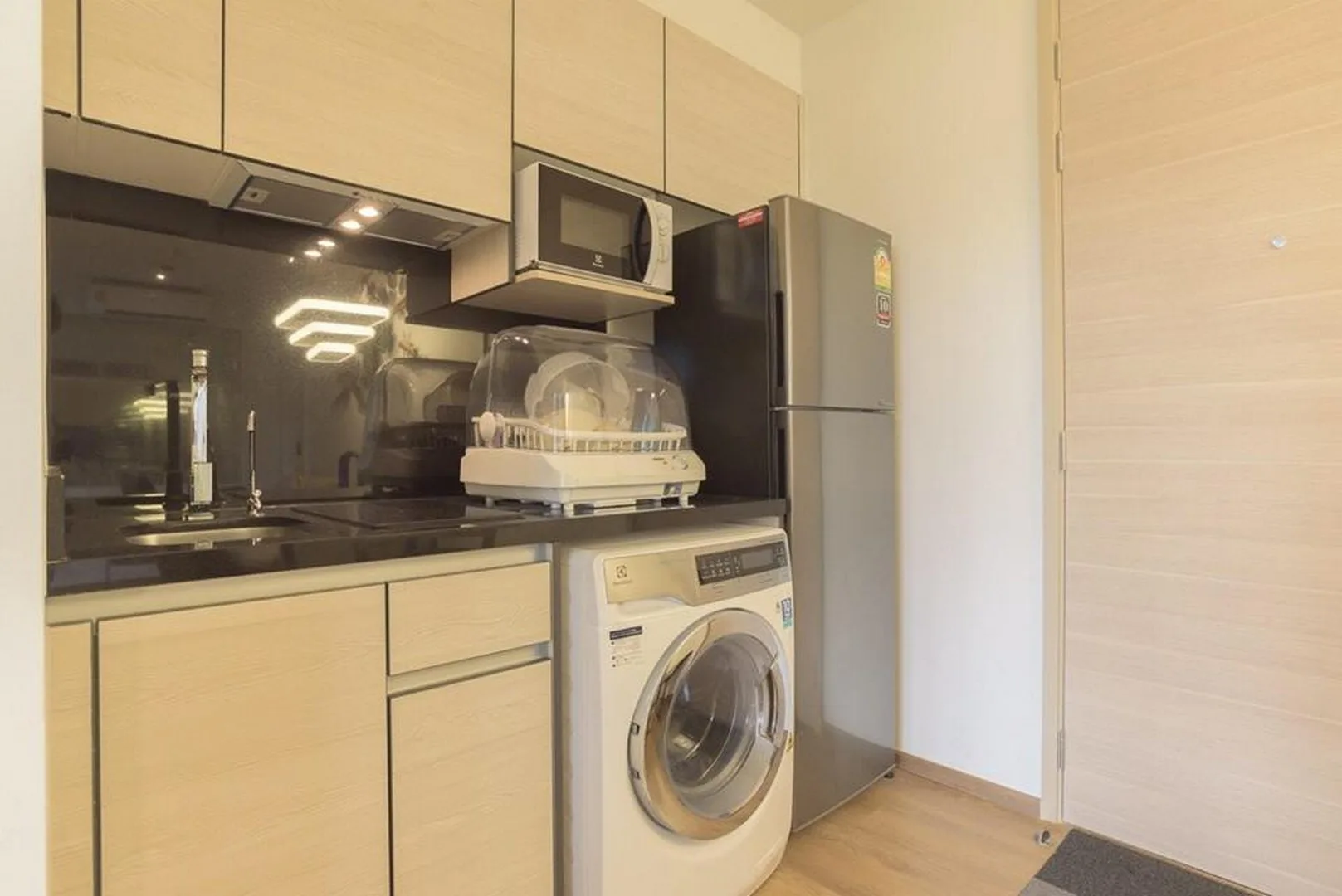 Property photos for Park Origin Phromphong