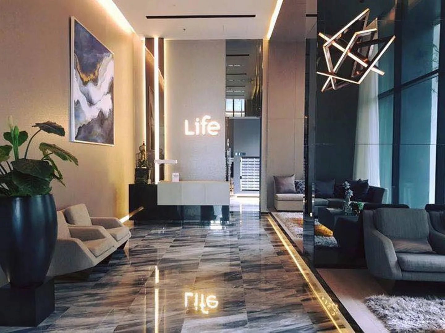 Property photos for Life Sukhumvit 48