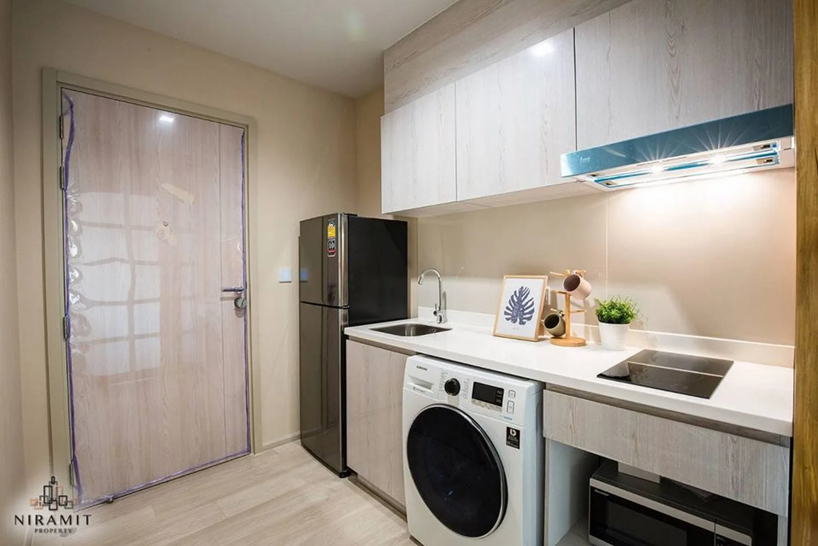 Property photos for Life One Wireless