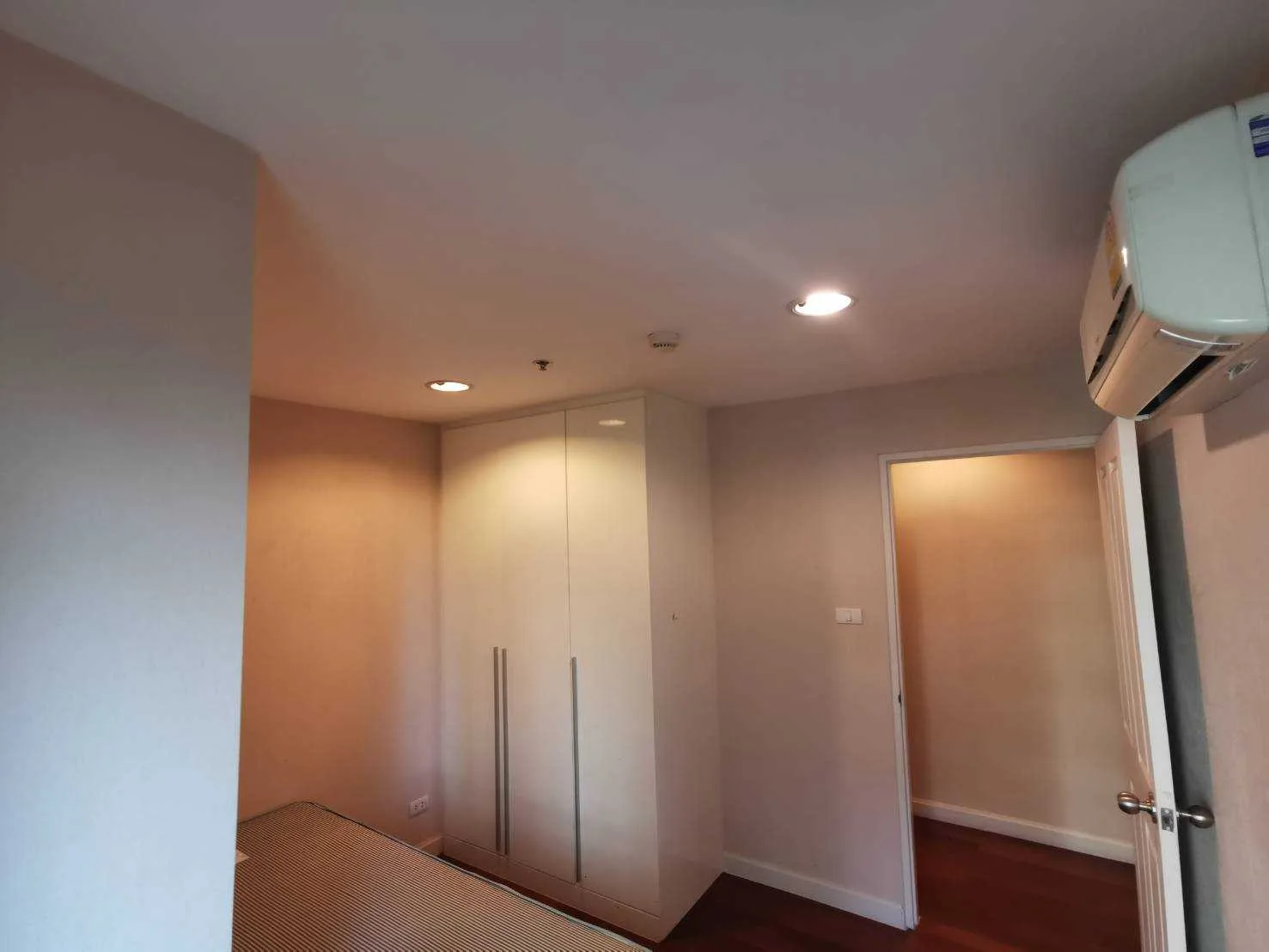 Property photos for Belle Grand Rama 9