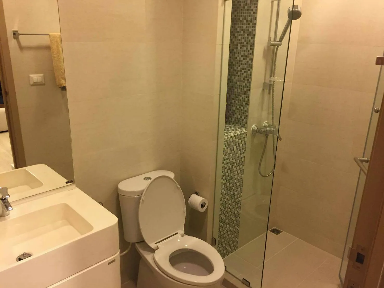 Property photos for Condolette Midst Rama 9