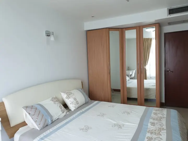 Property photos for Noble Revent