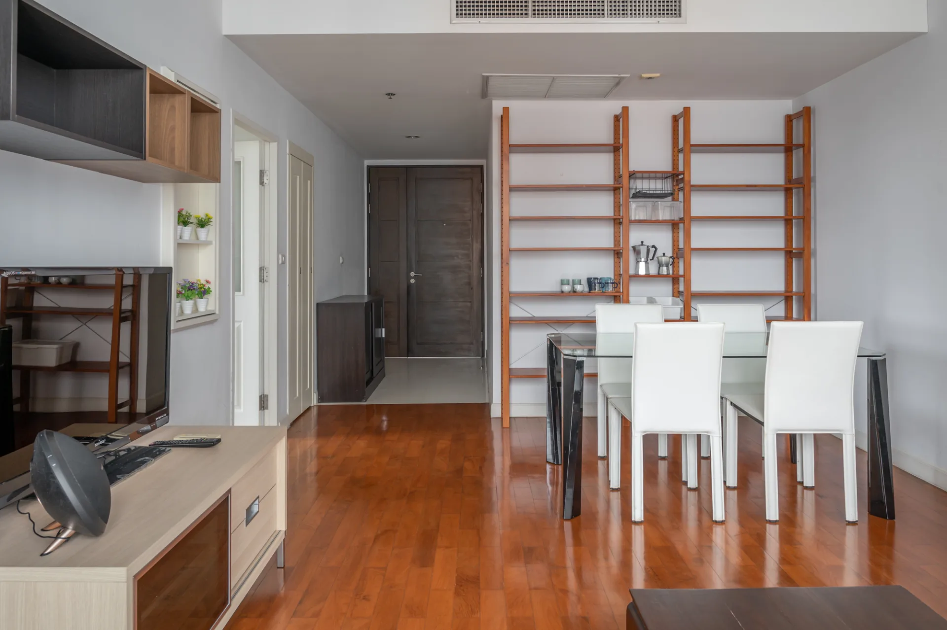 Property photos for Siri Residence