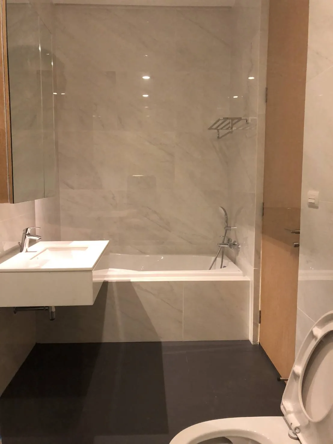 Property photos for Vana Residences Sukhumvit 26