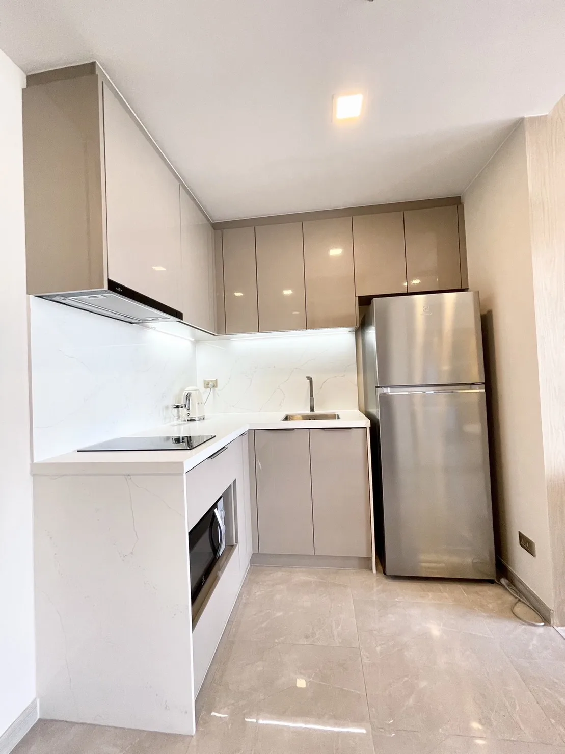 Property photos for One 9 Five Asoke - Rama 9