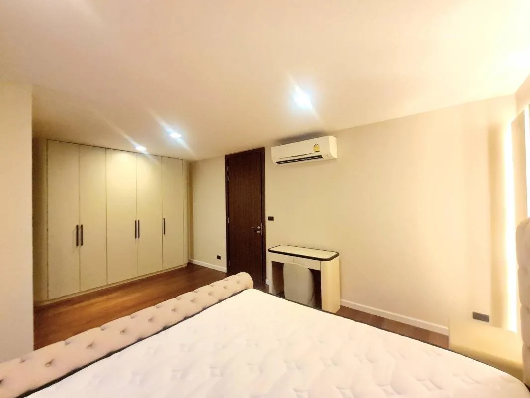 Property photos for Quarter 31