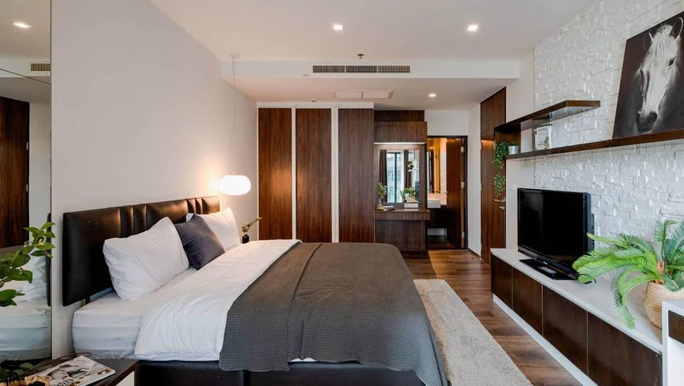 Property photos for Noble Remix