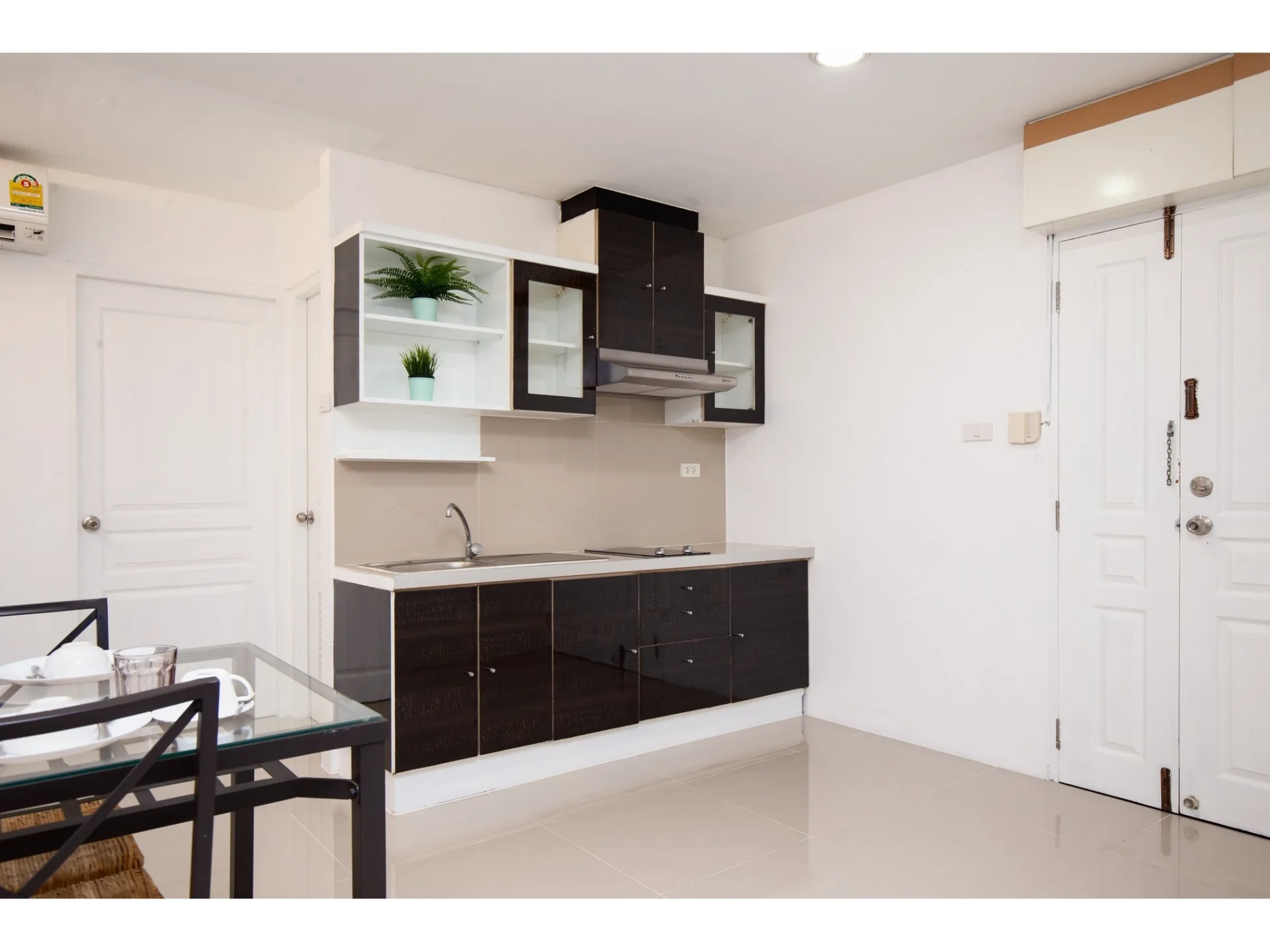 Property photos for The Waterford Diamond