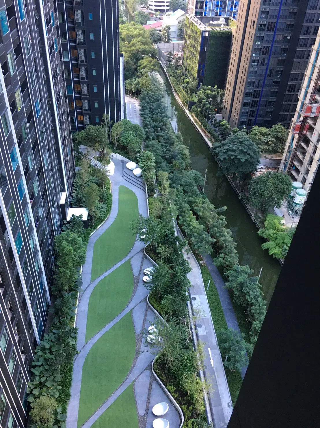 Property photos for LIFE Asoke - Rama 9