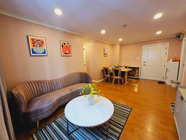 Property photos for Lumpini Suite Sukhumvit 41