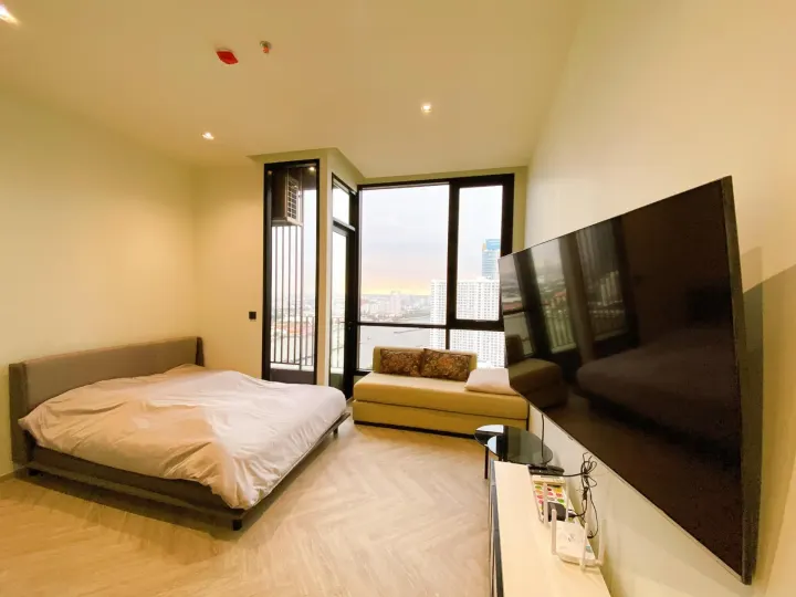 Property photos for Chapter Charoennakhorn-riverside