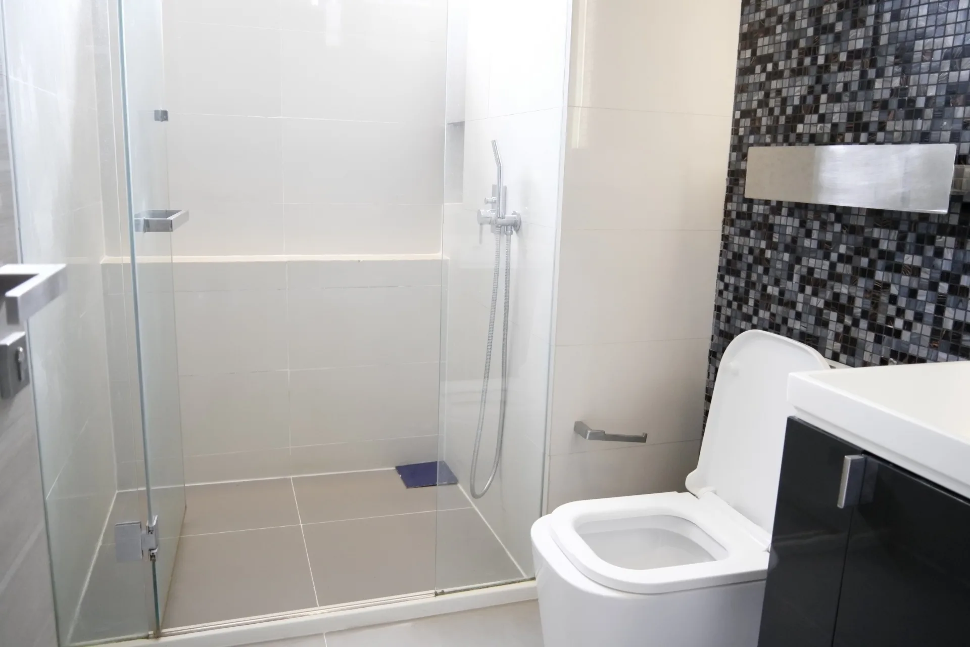 Property photos for The Room Sathorn - St.Louis
