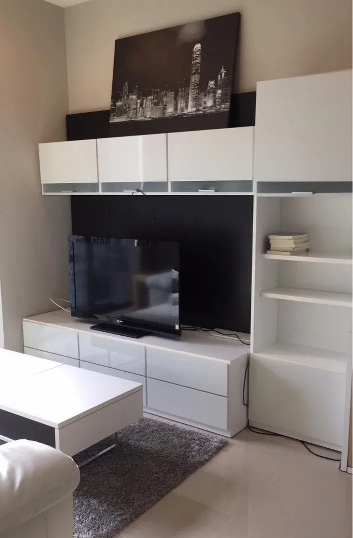 Property photos for Noble Reveal