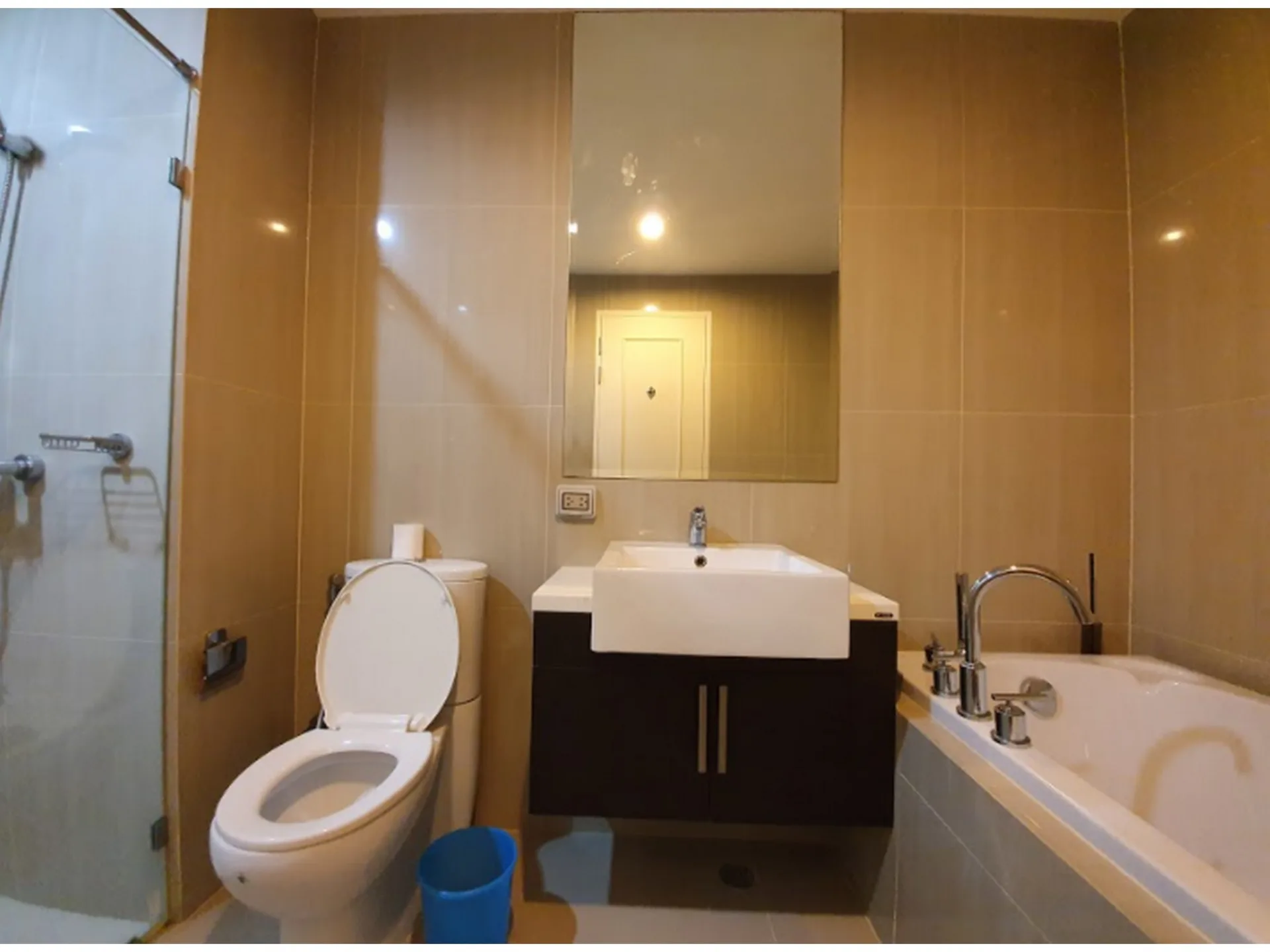 Property photos for Villa Asoke