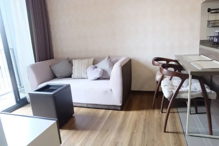 Property photos for Onyx Phaholyothin