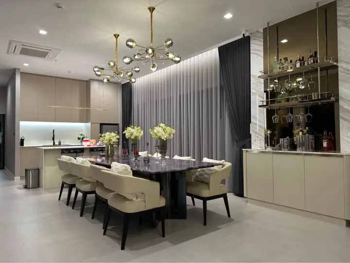 Property photos for Grand Bangkok Boulevard Krungthepkritha