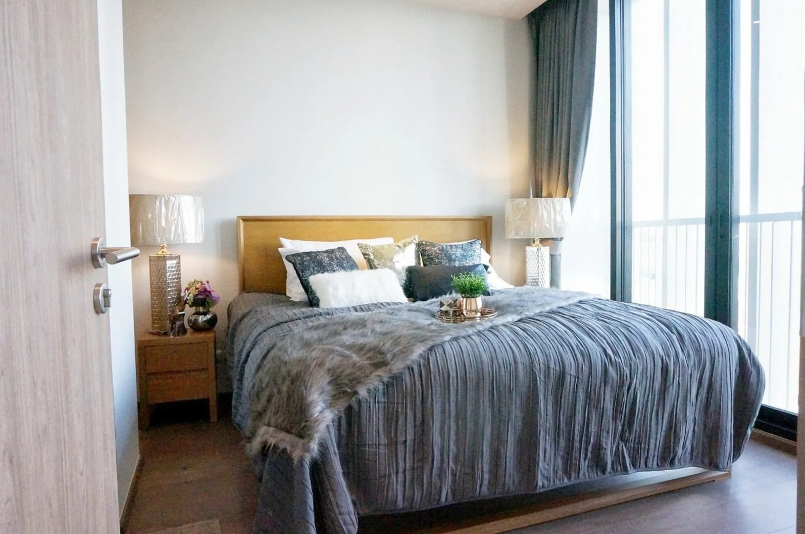 Property photos for Park Origin Phromphong