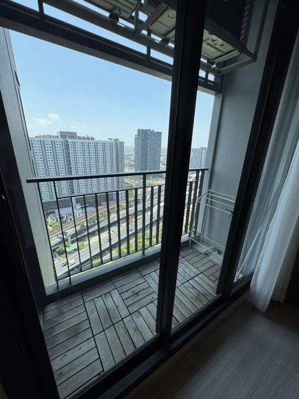 Property photos for Life Sathorn Sierra