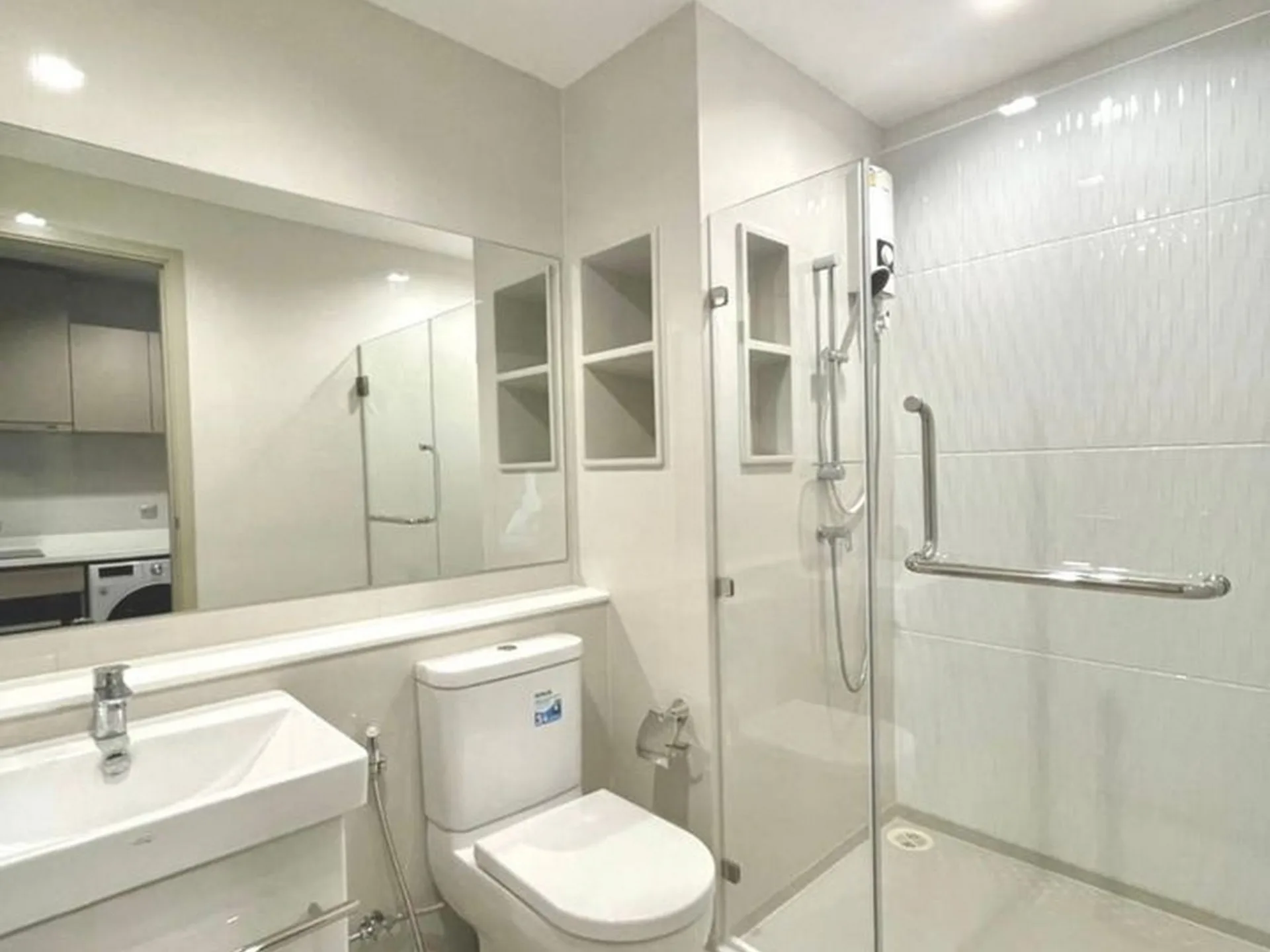 Property photos for Life Ladprao