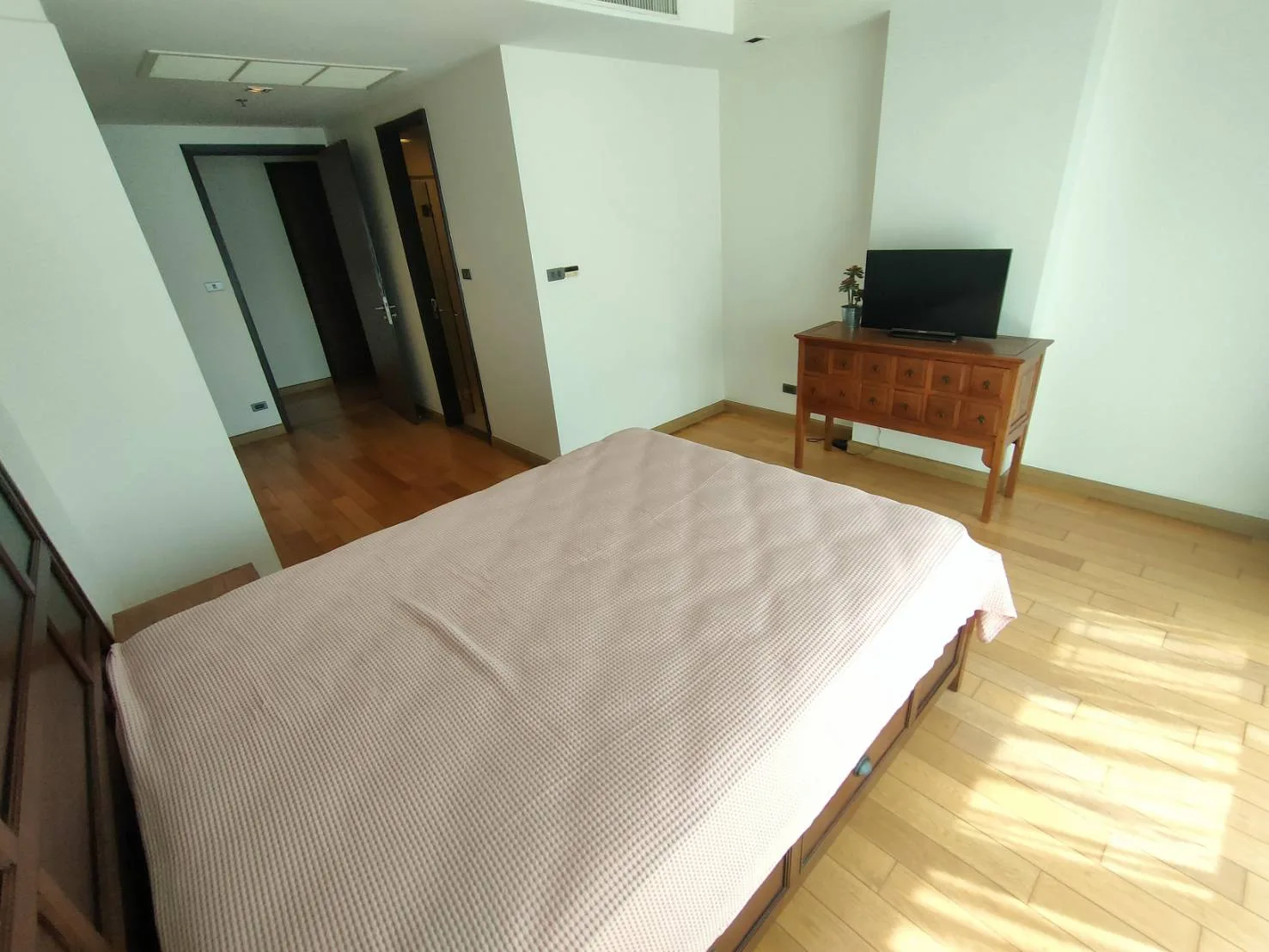 Property photos for Belgravia Residences