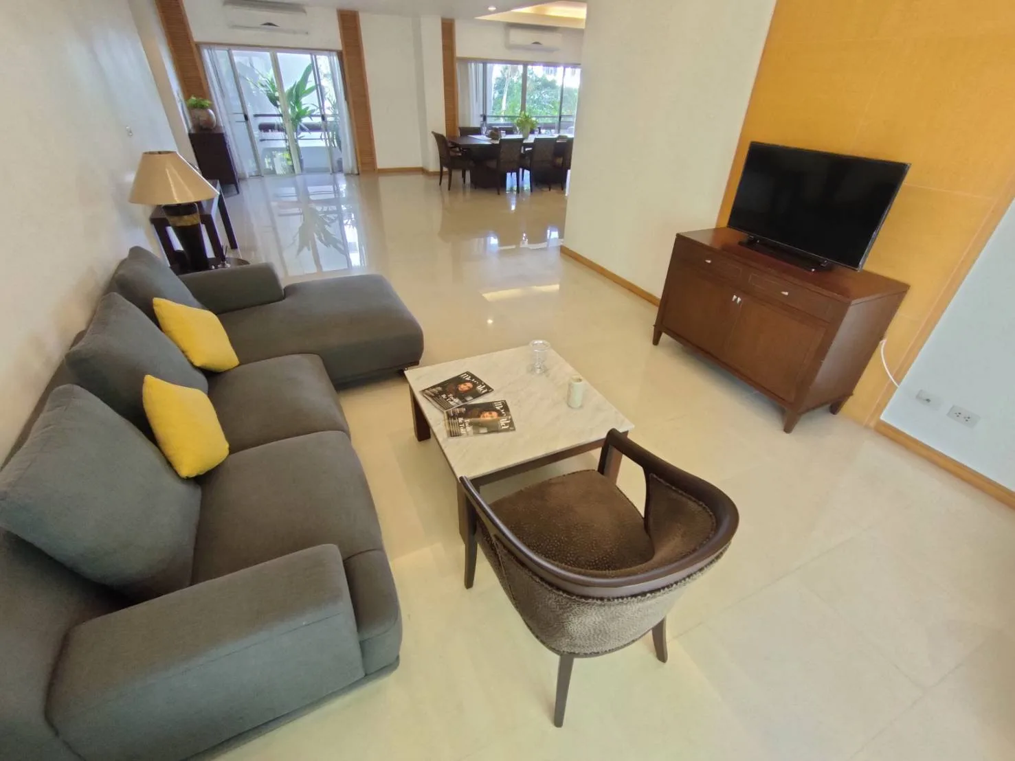 Property photos for Esmeralda Apartments