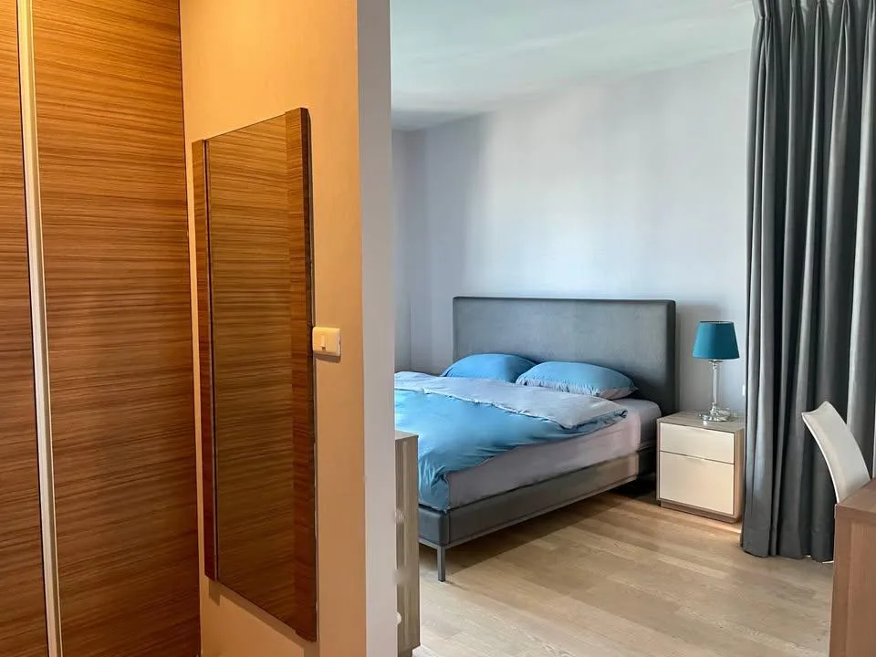 Property photos for Noble Refine